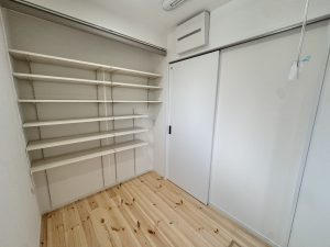 ピクチャーウィンドウのある平屋  画像