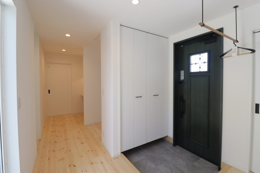 ピクチャーウィンドウのある平屋  画像