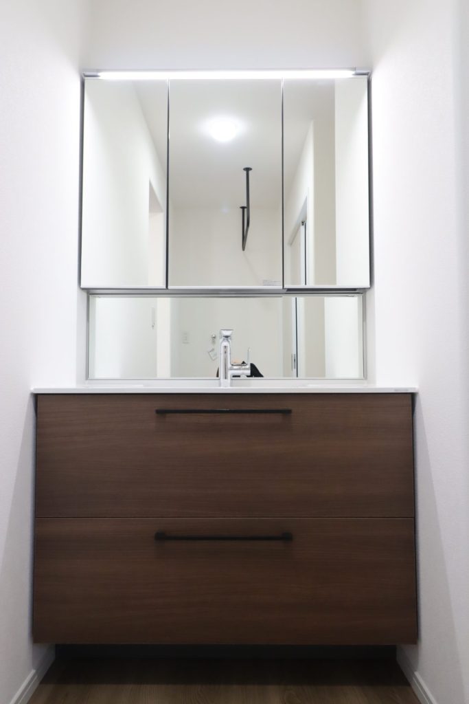 広々敷地にたたずむ平屋  画像