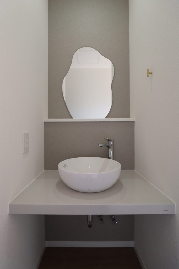 広々敷地にたたずむ平屋  画像