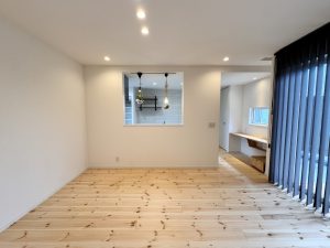 ピクチャーウィンドウのある平屋  画像